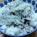 プルンバゴ's cooksnap of when they made シラスとゆかりふんわり盛り.