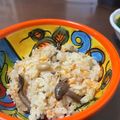tomchiro's cooksnap of when they made 大豆入りサーモンのきのこ釜めし.