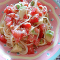 MINARIN5's cooksnap of when they made アボカドとツナとトマトの冷製パスタ.