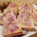 yappyパクパク's cooksnap of when they made 朝からガツン☆ハムマヨガーリックトースト.