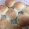 ココ♡ナッツ's cooksnap of when they made 手捏ねでも簡単＊ふんわり甘いちぎりパン＊.