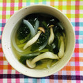 チェックのミニくま's cooksnap of when they made 玉ねぎとしめじの簡単お吸い物.