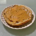 キンプリ's cooksnap of when they made 〖レーズンパンにピーナッツクリーム〗.