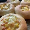 sally＊moco's cooksnap of when they made お店の味♡コーンマヨパン♡.