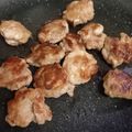 MUJIRUSI☆'s cooksnap of when they made お弁当にも！カレー風味豚こまミートボール.