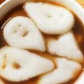 shimaru's cooksnap of when they made オバケ白玉でハロウィンおしるこ♪.