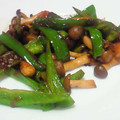 ショウコ0213's cooksnap of when they made 簡単♪ピーマンとしめじのおかか炒め.