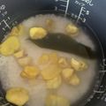 バイブ's cooksnap of when they made 昆布だしで栗ご飯.