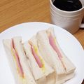 ﾋﾟﾛﾐ♡'s cooksnap of when they made シンプル♫ ハムサンド.