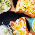 ハッピーみっけ♪'s cooksnap of when they made 超簡単紫玉ねぎコーンピザソーストースト.