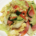 まぶたん's cooksnap of when they made 魚肉ソーセージとお野菜の炒め物.