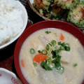 ひっこ's cooksnap of when they made 温ったまろ♡大根と油揚げ・ねぎの粕汁.