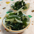 赤い電話's cooksnap of when they made わかめと玉ねぎのナムル.