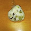 ダイエッターひさ子's cooksnap of when they made 塩昆布と枝豆の炊き込みご飯おにぎり.