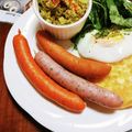かわゆう1211's cooksnap of when they made パリッ✿肉汁あふれるウインナーの茹で方.
