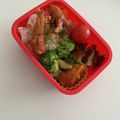 まめ郎's cooksnap of when they made ★キャラ弁★こんがりクワガタ.