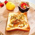 mayurich's cooksnap of when they made きのこグラタンパイになりたいトースト.
