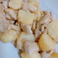 ☆hiroppy☆'s cooksnap of when they made 鶏肉とじゃがいもの味噌バター煮.