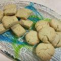 papikun's cooksnap of when they made ガーリックちんすこう.