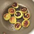 あの頃は…'s cooksnap of when they made 簡単おやつ♡さつま芋のスイートポテトもち.