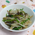 赤い電話's cooksnap of when they made もやしとピーマンの塩こんぶ炒め.