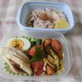 violets's cooksnap of when they made お弁当に♪ウインナーとシメジのカレー炒め.