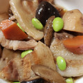 77番の母's cooksnap of when they made 焼肉用の豚バラ肉と冷凍の里芋で照り煮.