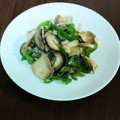 nana_tenjo's cooksnap of when they made コク旨！舞茸とピーマンのバター塩昆布炒め.