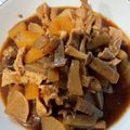 ＭＩ−ＳＡＮ's cooksnap of when they made 豚バラ肉・こんにゃく・大根の味噌煮込み.