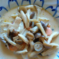 pchan♪'s cooksnap of when they made 鮭のムニエル　きのこクリームソース.