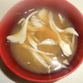白いぐれーぷ's cooksnap of when they made 舞茸味噌汁におろし生姜.