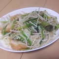 きらり流れ星's cooksnap of when they made 簡単すぎ！？唐揚げもやし炒め.