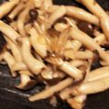 bellーりん's cooksnap of when they made 染みうま！舞茸のサブジ.