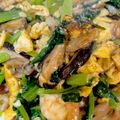 左官屋の奥さんです's cooksnap of when they made 豚バラと海老のニラ玉☆.