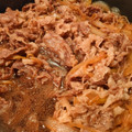 むーてぃん★'s cooksnap of when they made つゆだく牛丼♪しらたき、玉ねぎでかさまし.