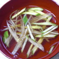 モコブーママ's cooksnap of when they made さっぱり❤きゅうりと茗荷のお吸い物.