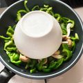 みのりんりん♡'s cooksnap of when they made ピーマンとしめじのつけ合わせ.