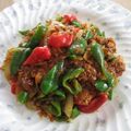 トムラウシ's cooksnap of when they made ピーマンと鶏のカレー：鶏のジャルフレジ.