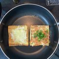 諭梨奈's cooksnap of when they made 簡単すぎる！油揚げとチーズのピザ.
