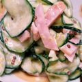 ☆とん吉☆'s cooksnap of when they made 【農家のレシピ】ズッキーニとハムのサラダ.