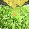 ♡マッキークッキング's cooksnap of when they made 【豆苗】ガーリック・オイルのサラダ.