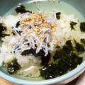 kinako10's cooksnap of when they made 簡単美味！しらすと海苔のお茶漬け.