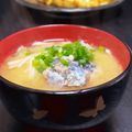 ☆GSSQHY☆'s cooksnap of when they made サバの水煮とキノコのお味噌汁.