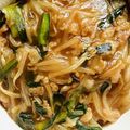 クックHB0OYQ☆'s cooksnap of when they made 【給料日前シリーズ】ニラともやしの炒め物.