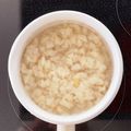 hadukisann's cooksnap of when they made ＊離乳食 中期＊パン粥.