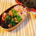 yesmama's cooksnap of when they made 秋鮭としめじの炊き込みご飯.