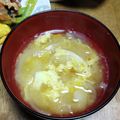 和☆2049's cooksnap of when they made じゃがいもと玉ねぎの味噌汁☆.