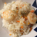 ベティ３'s cooksnap of when they made 簡単手間なし！炊飯器でエビピラフ.