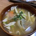 お塩と砂糖's cooksnap of when they made 雪国まいたけ極の具だくさん味噌汁.