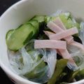 はぴを's cooksnap of when they made 我が家の簡単酢でワカメ胡瓜カニカマ酢の物.
